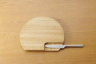 kirisai 桐のカッティングプレート丸
