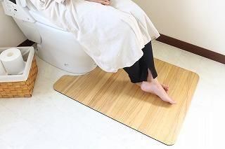 kirisai 桐のはっ水消臭トイレマット 60×80cm