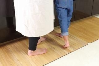 kirisai 桐のはっ水消臭キッチンマット 90×60cm