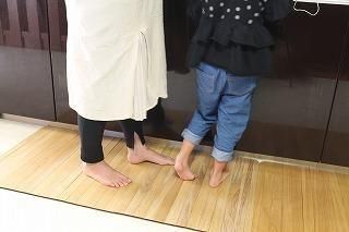 kirisai 桐のはっ水消臭キッチンマット 90×60cm
