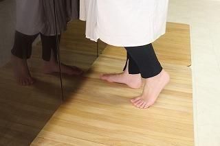 kirisai 桐のはっ水消臭キッチンマット 90×60cm