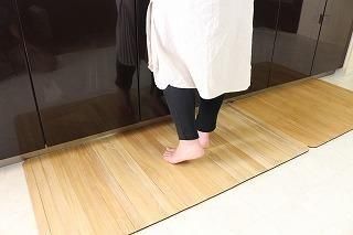 kirisai 桐のはっ水消臭キッチンマット 90×120cm